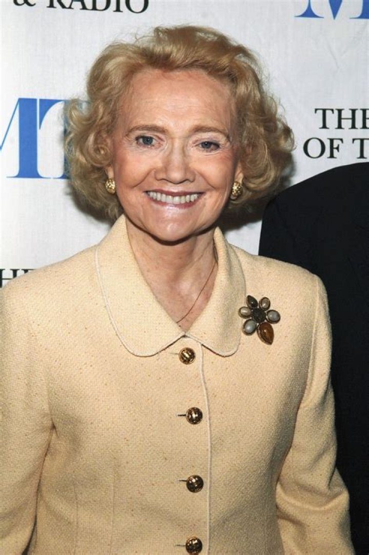 Agnes Östergren Net Worth