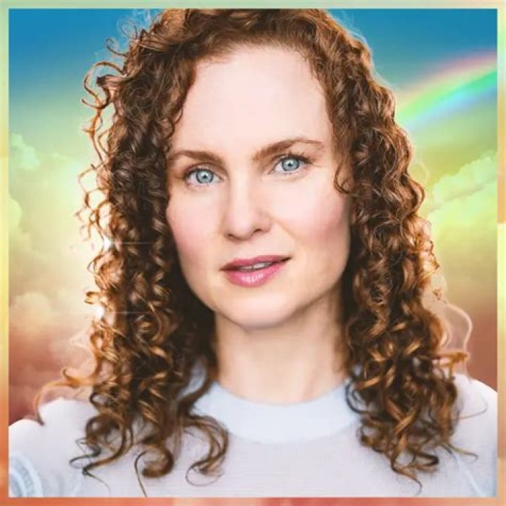 Autumn Hurlbert Net Worth