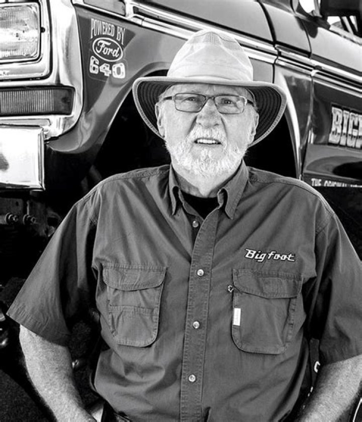 Bob Chandler