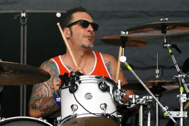 Dave Raun Net Worth