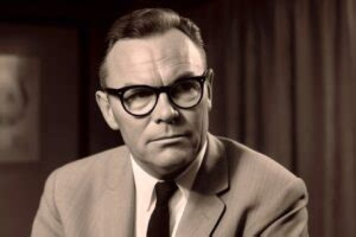 Earl Nightingale