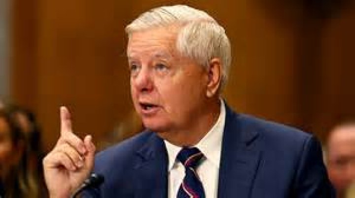 Is Lindsey Graham gay? - SarkariResult