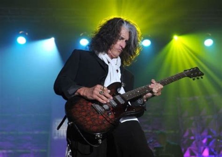 Joe Perry Net Worth