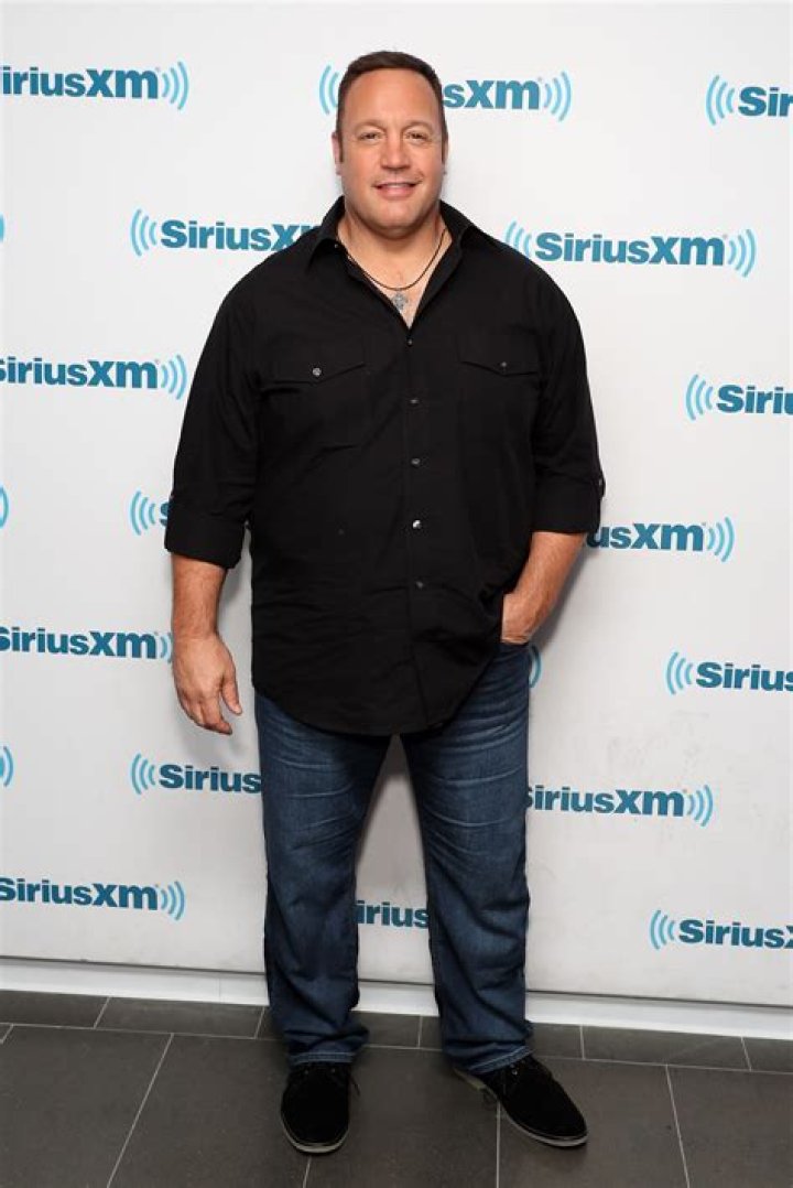 Kevin James Net Worth: Details About Earnings, Career, Wife, Age, Assets - SarkariResult