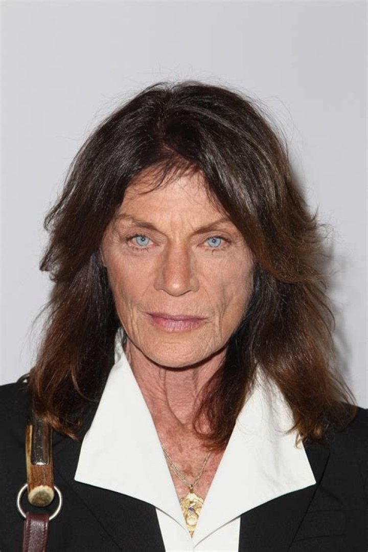 Meg Foster Net Worth