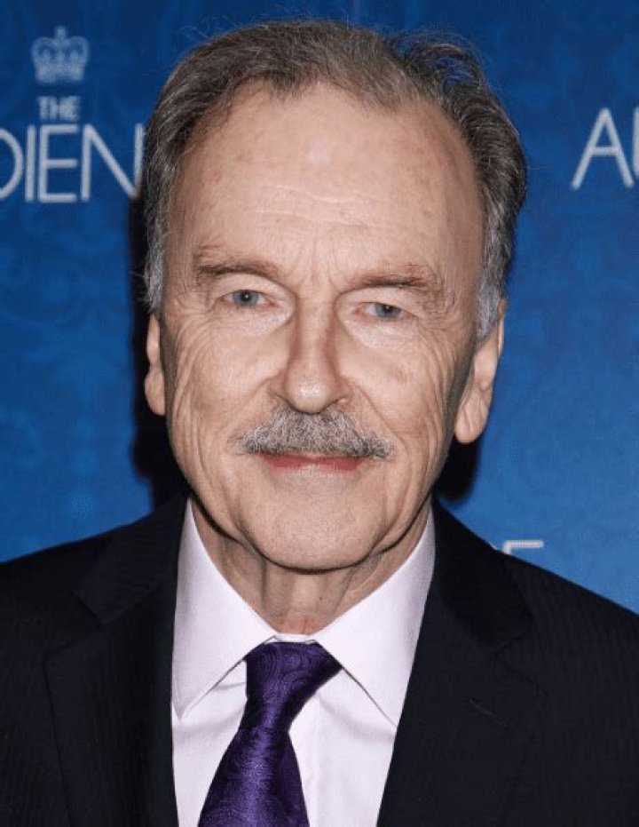 Michael Elwyn Net Worth