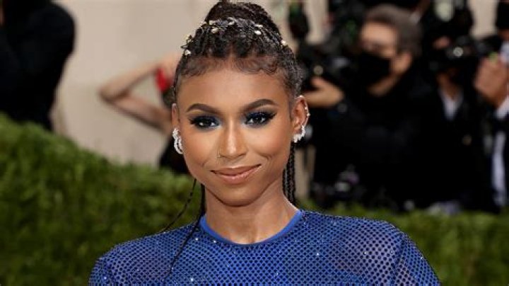 Nia Dennis