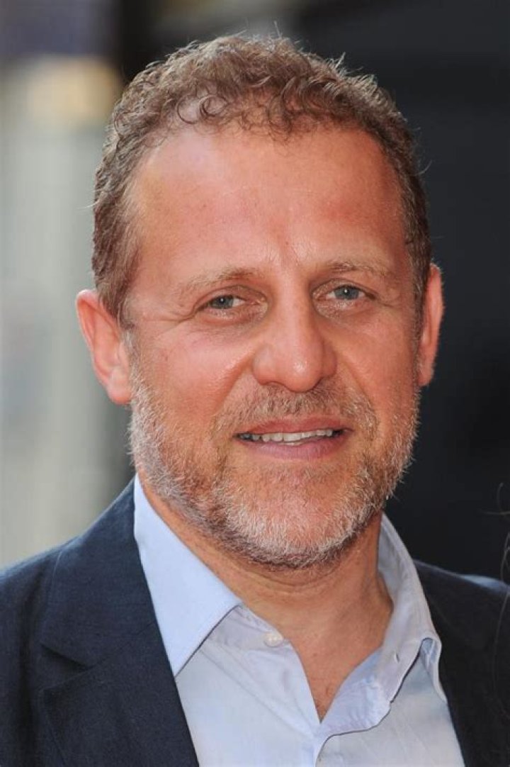 Nigel Lindsay Net Worth