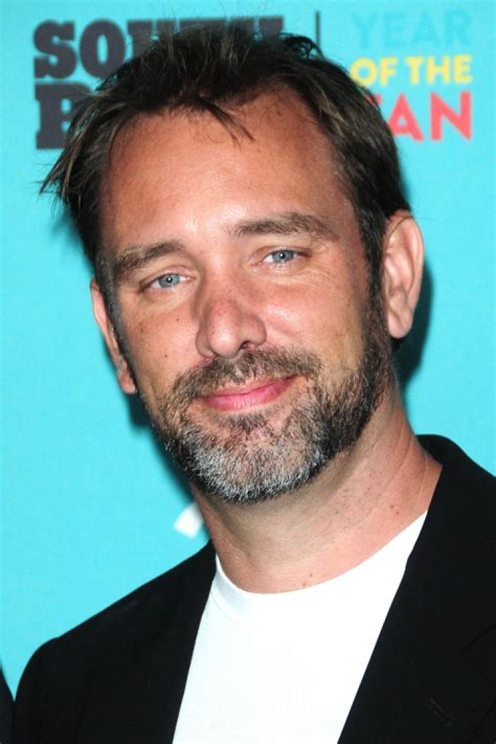 Oliver Parker Net Worth
