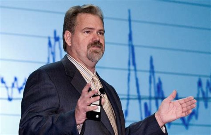 Robert Arnott Net Worth