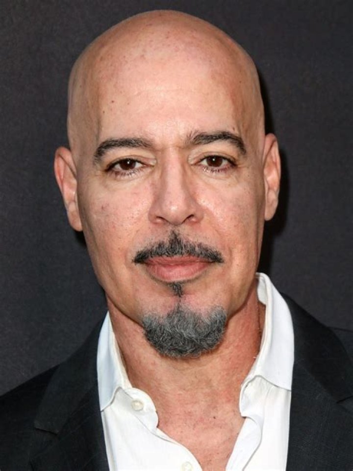 Roberto ‘Sanz’ Sanchez Net Worth