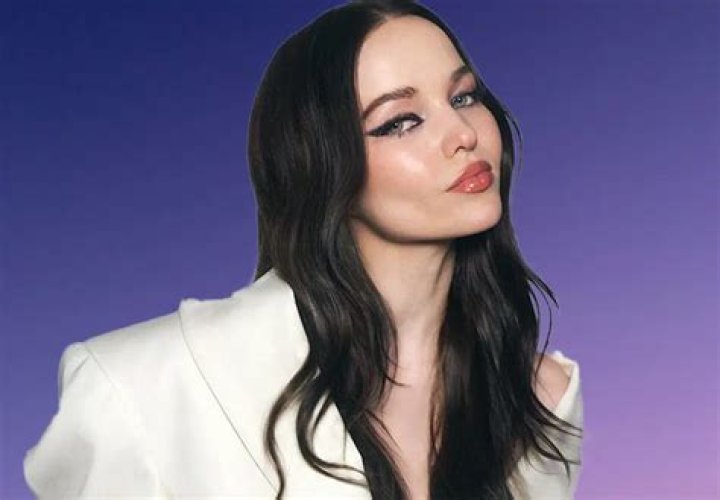 Sarah Cameron Net Worth