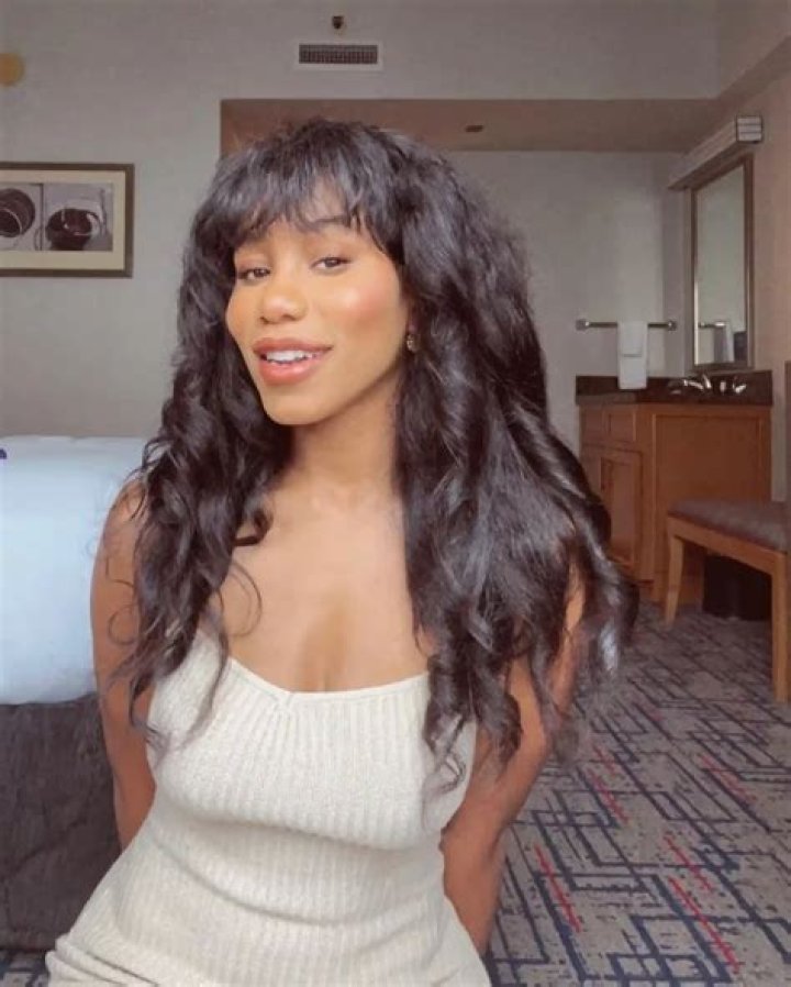 Sasha Foxx Net Worth