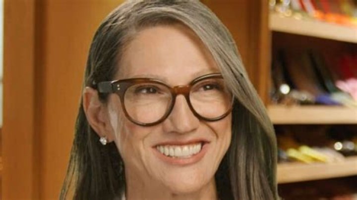 Susan Lyons Net Worth