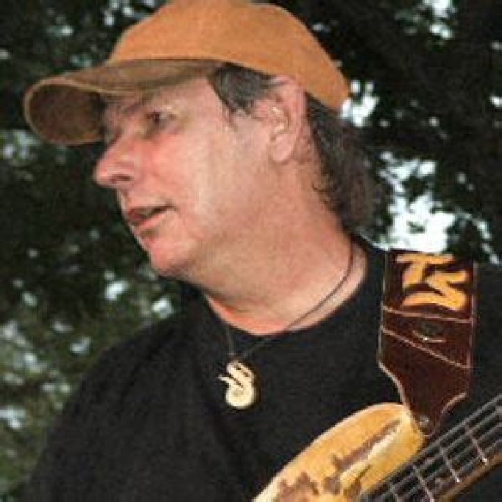 Tommy Shannon Net Worth