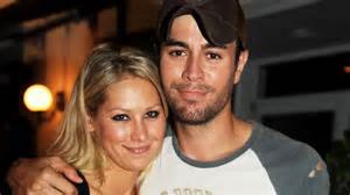 What's the Story with Enrique Iglesias? Who is He? - SarkariResult